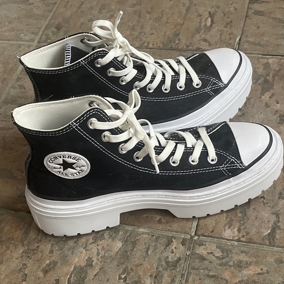Converse Sneakers - Picture 1 of 1